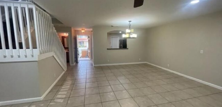 Beautiful 3 bedrooms, 2.5 baths, a 1 car garage and lots of amenities!