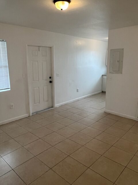 Move in ready 2 bed rooms 1 bath for rent